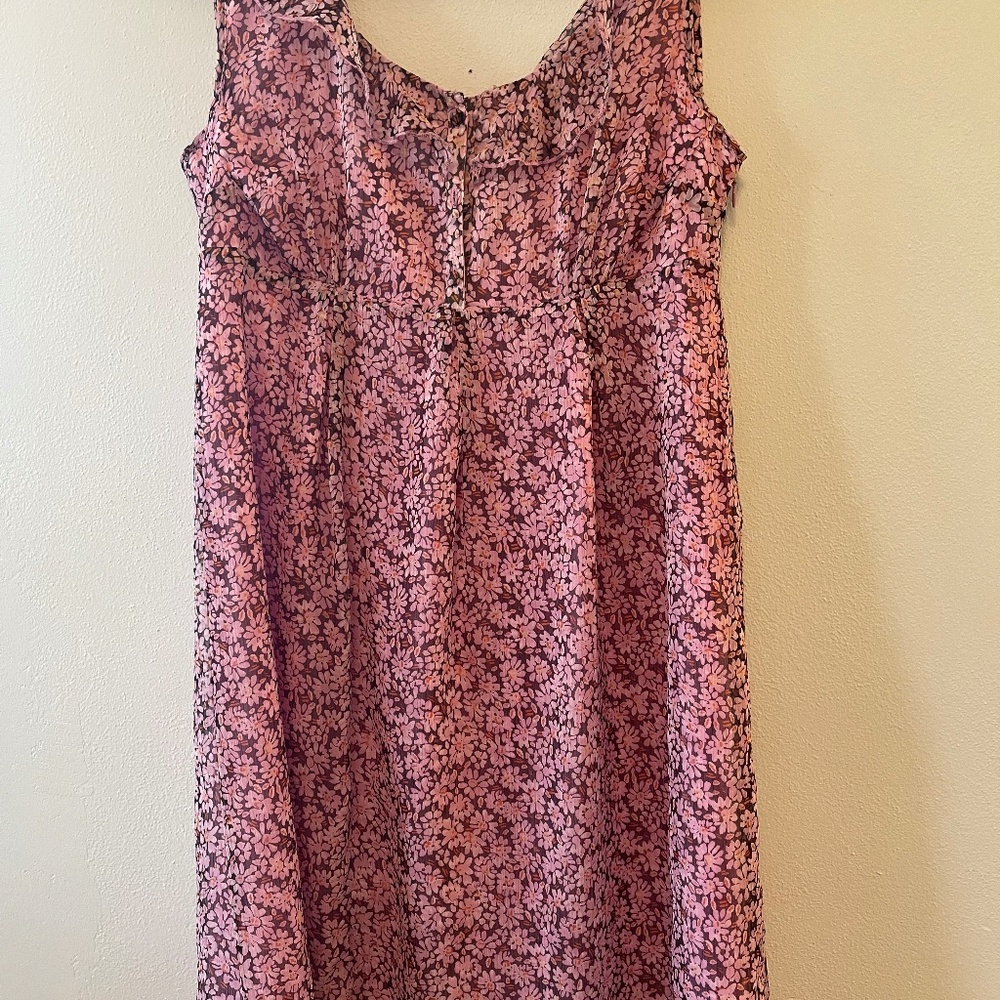 Kristin Davis summer dress